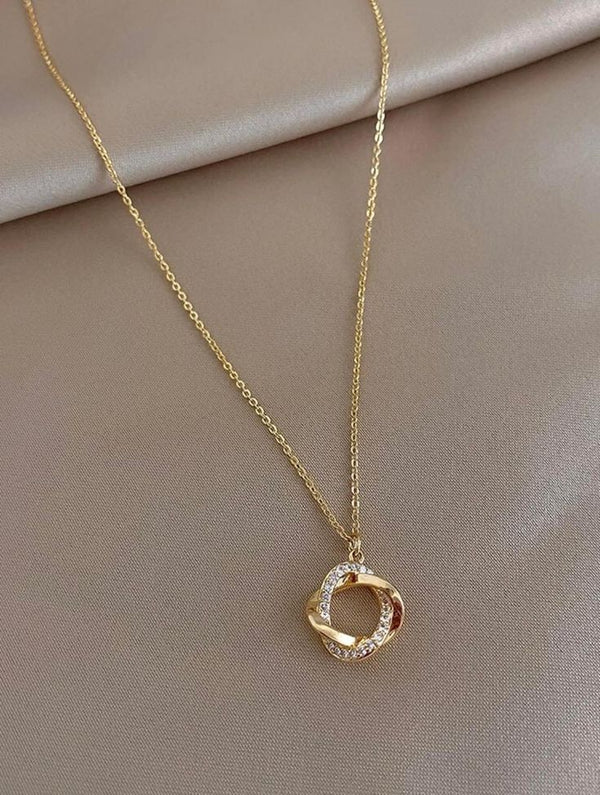 Stunning elegance and gorgeous shine!